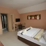Vila Kamah